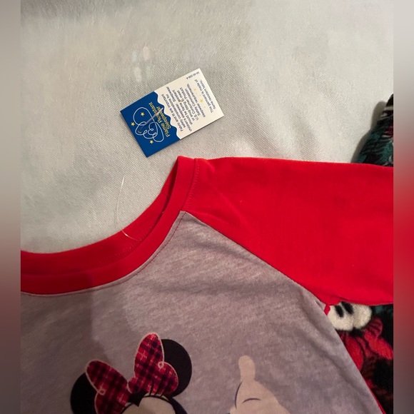 NWT Disney, Minnie Mouse pajamas. Sz 4T - Picture 2 of 6